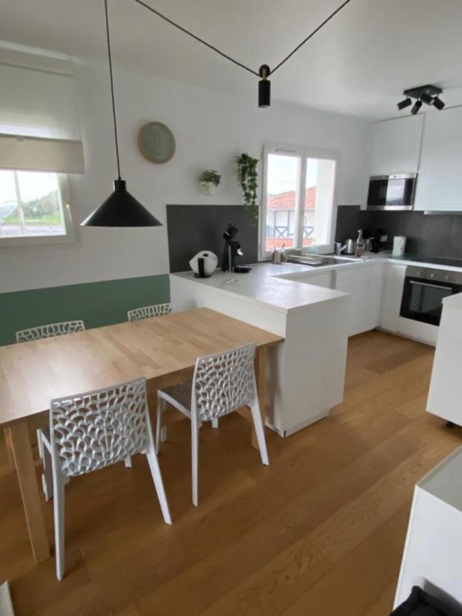 Bel Appartement Vue Mer - 1Er Rang Front De Mer 圣让－德吕兹 外观 照片